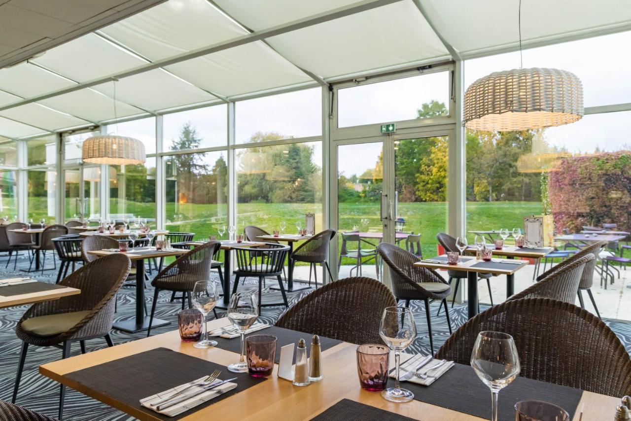 Novotel Senart Golf De Greenparc Saint-Pierre-du-Perray Buitenkant foto