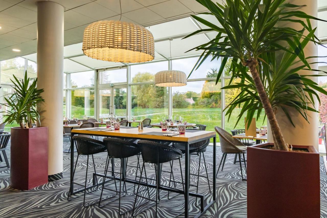 Novotel Senart Golf De Greenparc Saint-Pierre-du-Perray Buitenkant foto